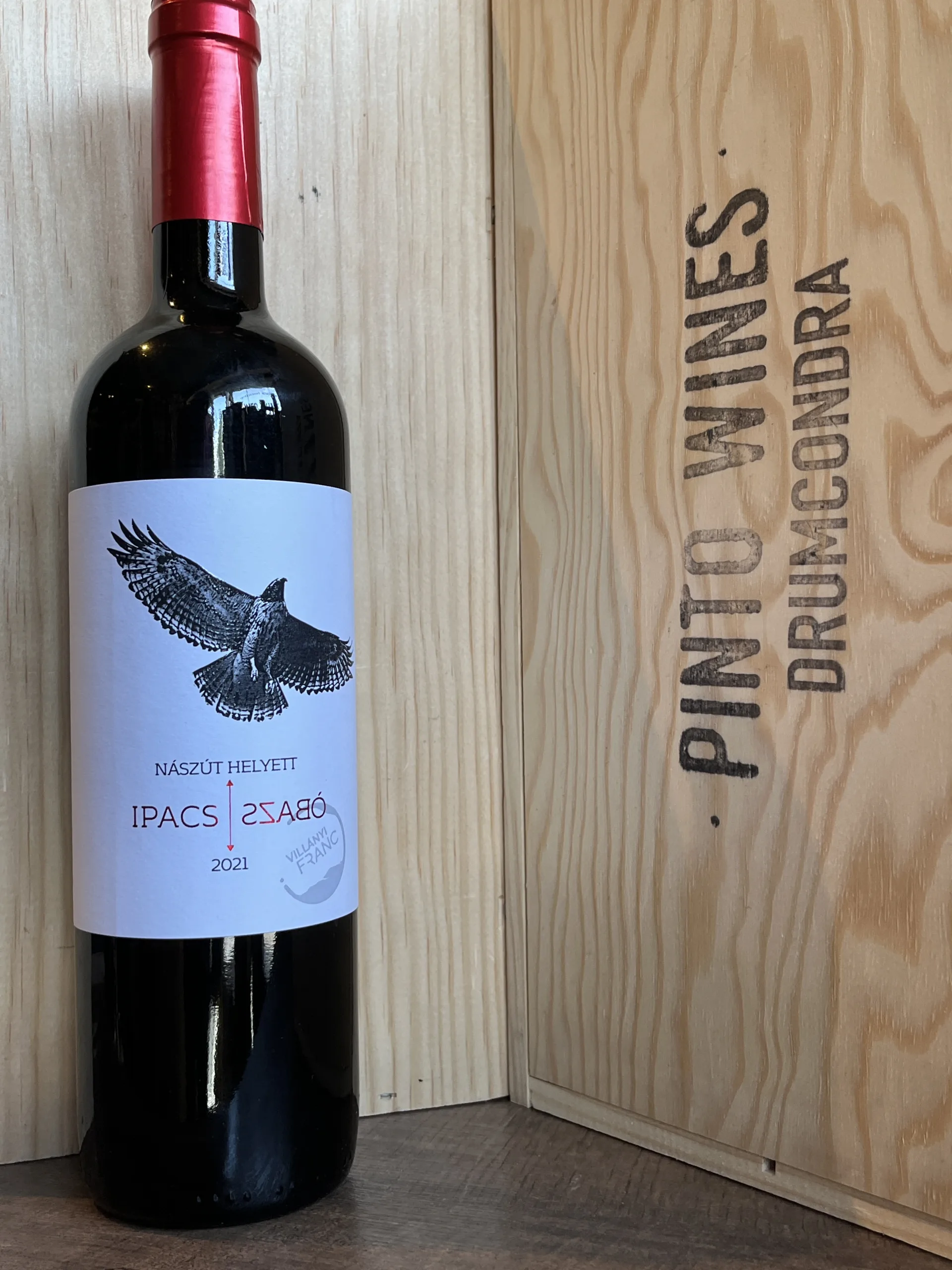 Ipacs Szabó Nászút Helyett ''Instead of Honeymoon''